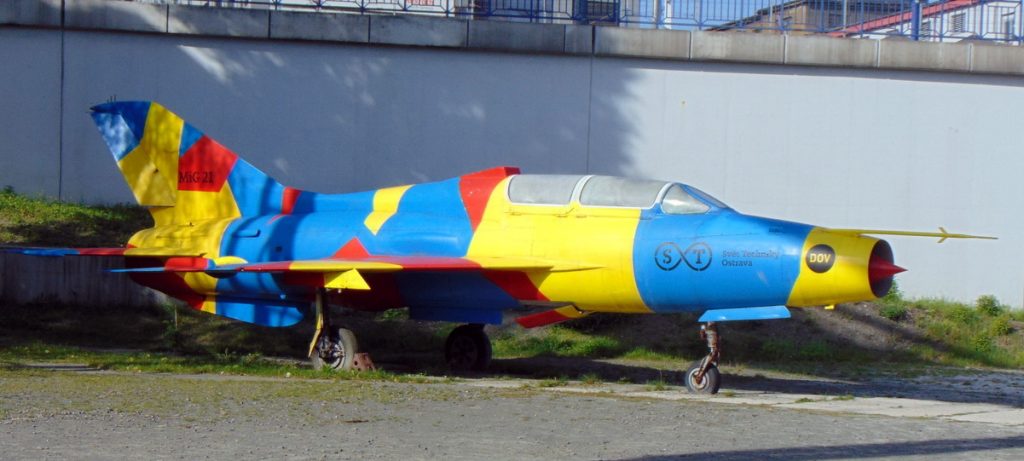 Mig-21UM